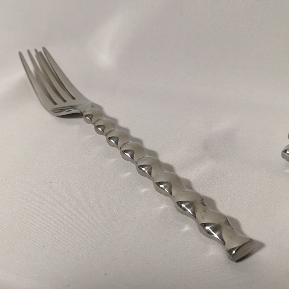 Set of Ten Large Towle Forks Krinkle-like Pattern in Great Condition Stainless - Picture 3 of 6